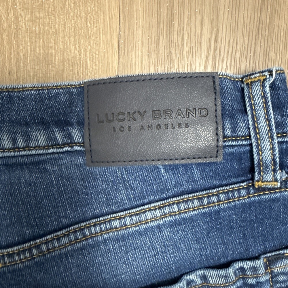 Lucky Brand Jeans 121 Men 32x32 Blue Slim Straight‎ Fit Cotton Blend Light Wash - Picture 11 of 13